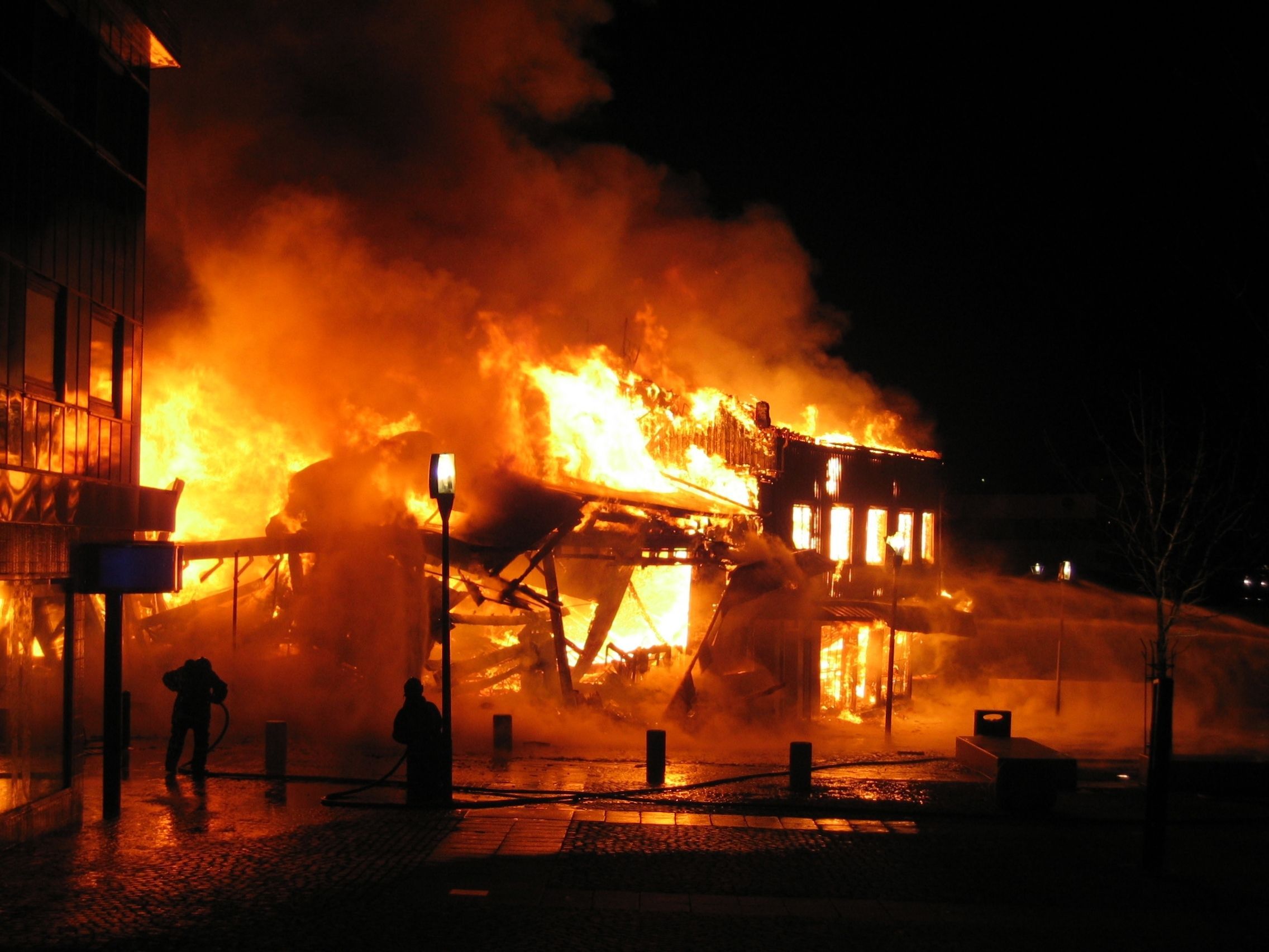 How Hiring Fire Restoration Companies in Albuquerque NM and Santa Fe NM Can Be Beneficial For a Homeowner