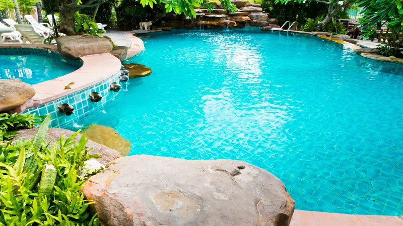 Things to Consider Before Hiring a Company for Pool Maintenance in Fayette County